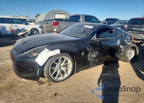 2009 Nissan 370Z z USA, uszkodzony, nr VIN JN1AZ44EX9M403788